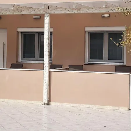 Ioni Apartment